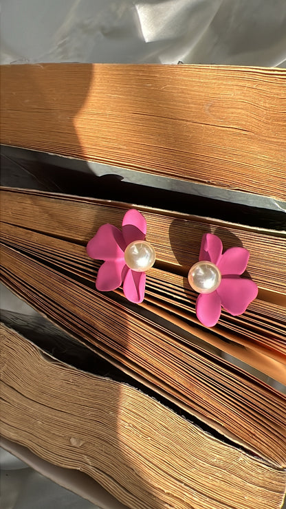 Oaklyn floral studs