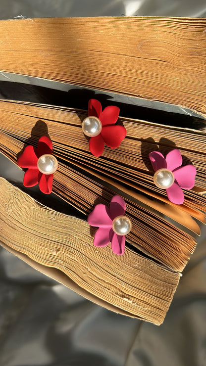 Oaklyn floral studs